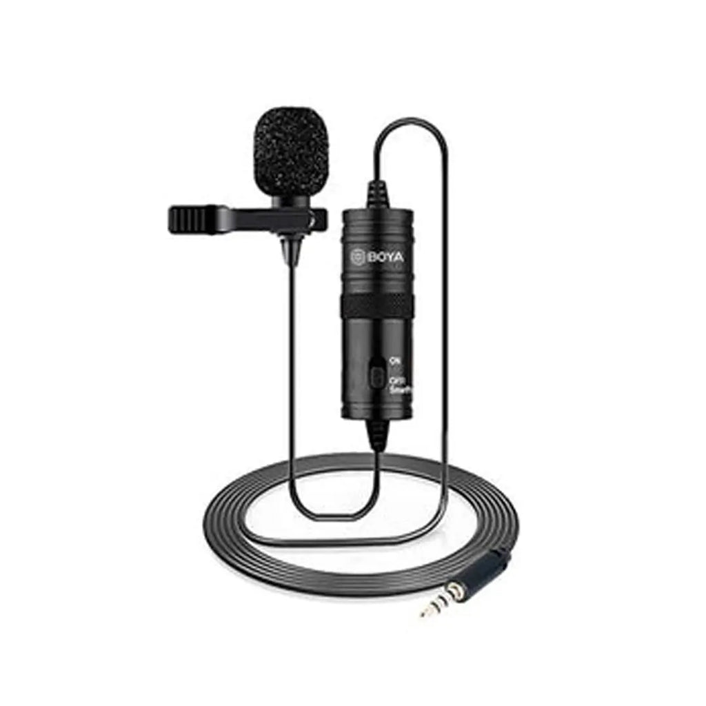 Clip-on lavalier microphone designed for vlogging, interviews, and live streaming content creation