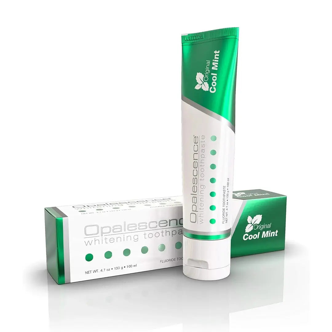 Cool mint fluoride toothpaste for effective oral care and smile support
