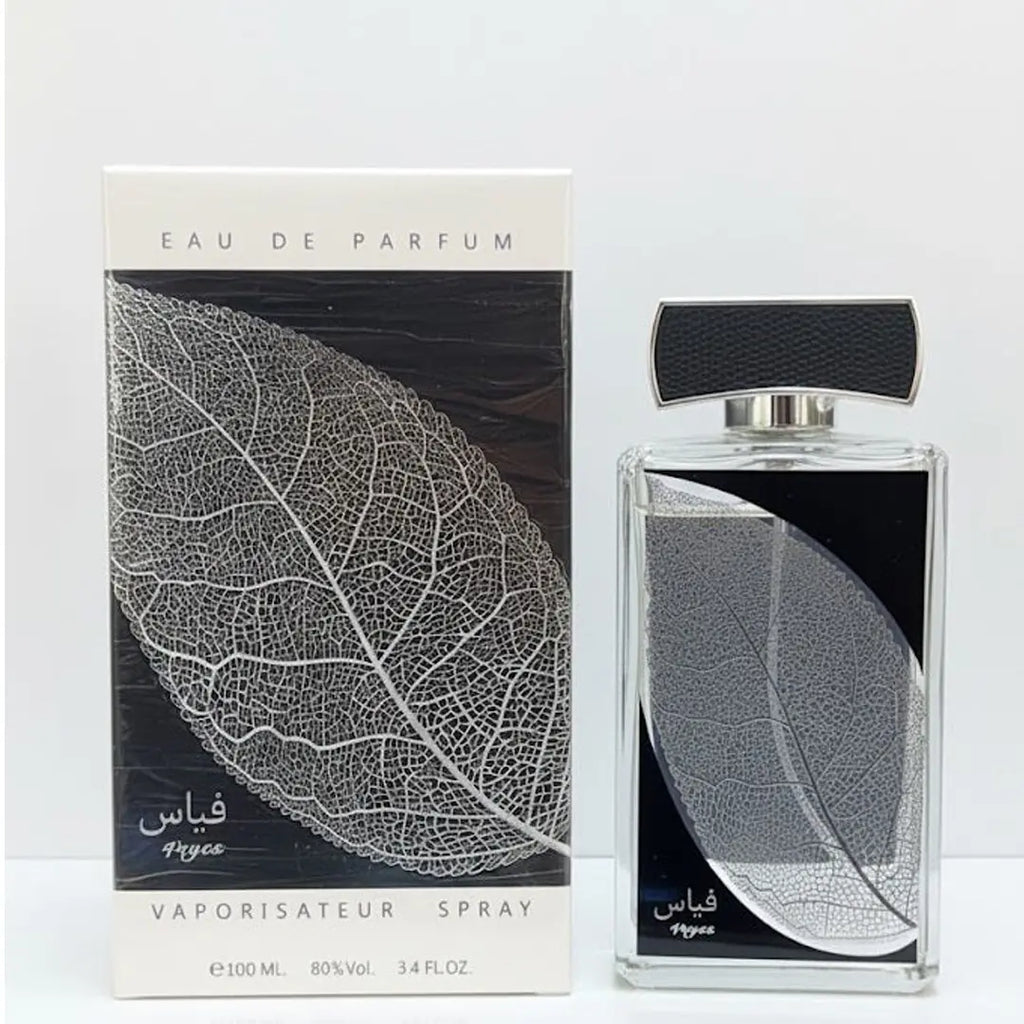 Stylish fragrance spray for men and women with daily wear elegance