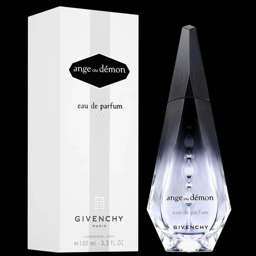 Elegant women fragrance with rich spicy scent and lasting freshness