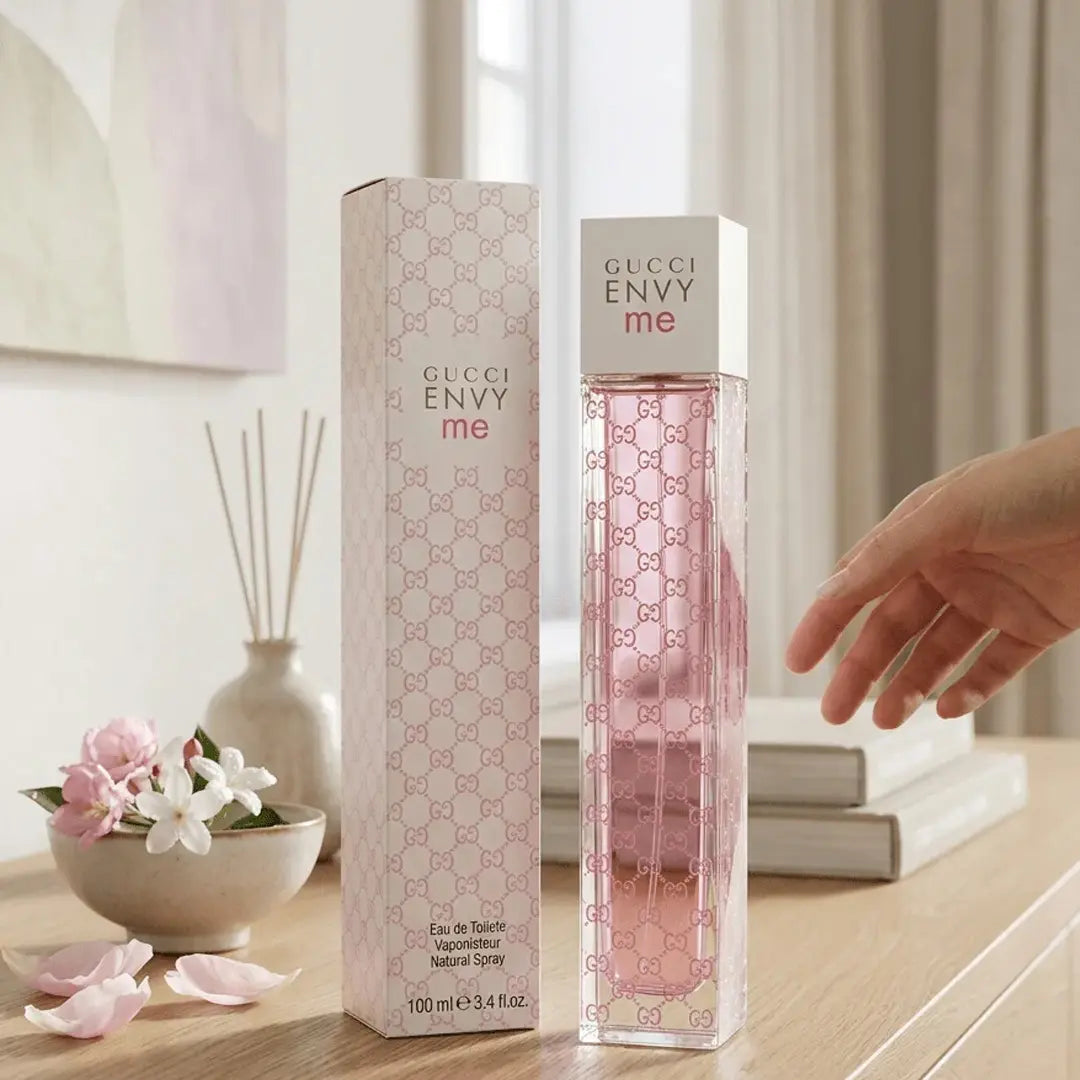 Elegant women fragrance with soft floral scent and refreshing aroma